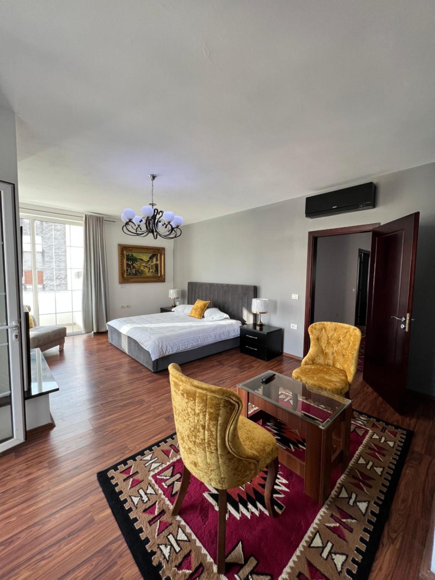 North Star Hostel Szkodra